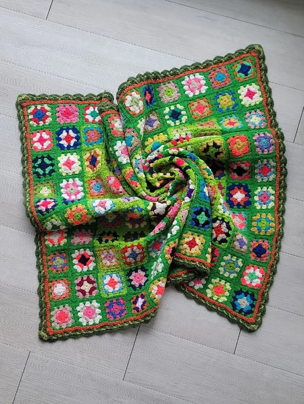 Handmade Green Multicolor Crochet Granny Square Throw - Unbranded
